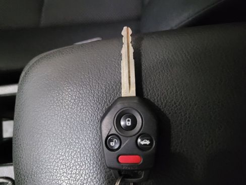 Used 2013 Subaru Impreza 2.0i Premium w/ All-Weather Pkg image 32