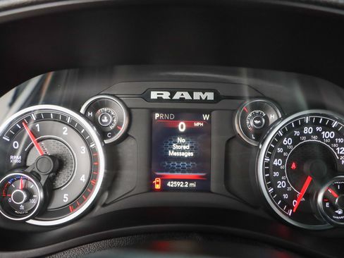 Used 2023 RAM 2500 Big Horn w/ Level 1 Equipment Group AWD/4WD image 16