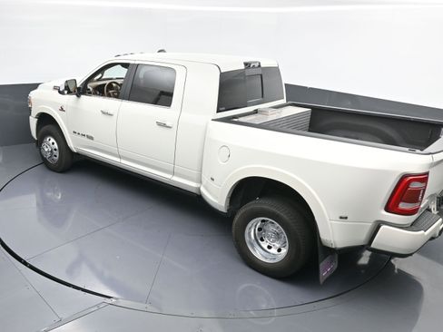 Used 2022 RAM 3500 Limited image 40