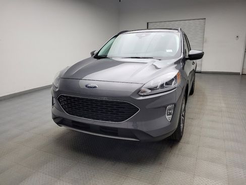 Used 2022 Ford Escape SEL w/ Technology Package FWD image 15