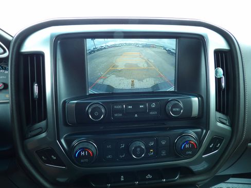 Used 2015 Chevrolet Silverado 1500 LTZ image 16