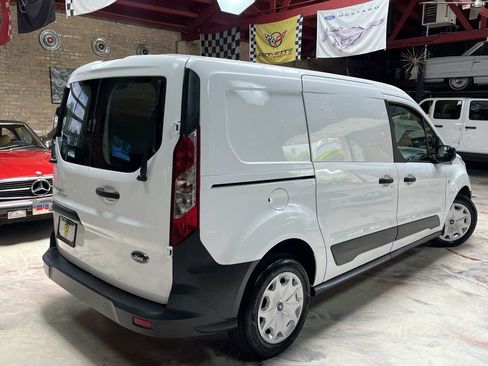 Used 2017 Ford Transit Connect XL FWD image 2