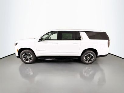 New 2026 Chevrolet Suburban LT w/ Comfort Package