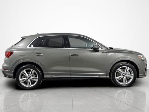Used 2023 Audi Q3 2.0T Premium w/ Convenience Package image 6