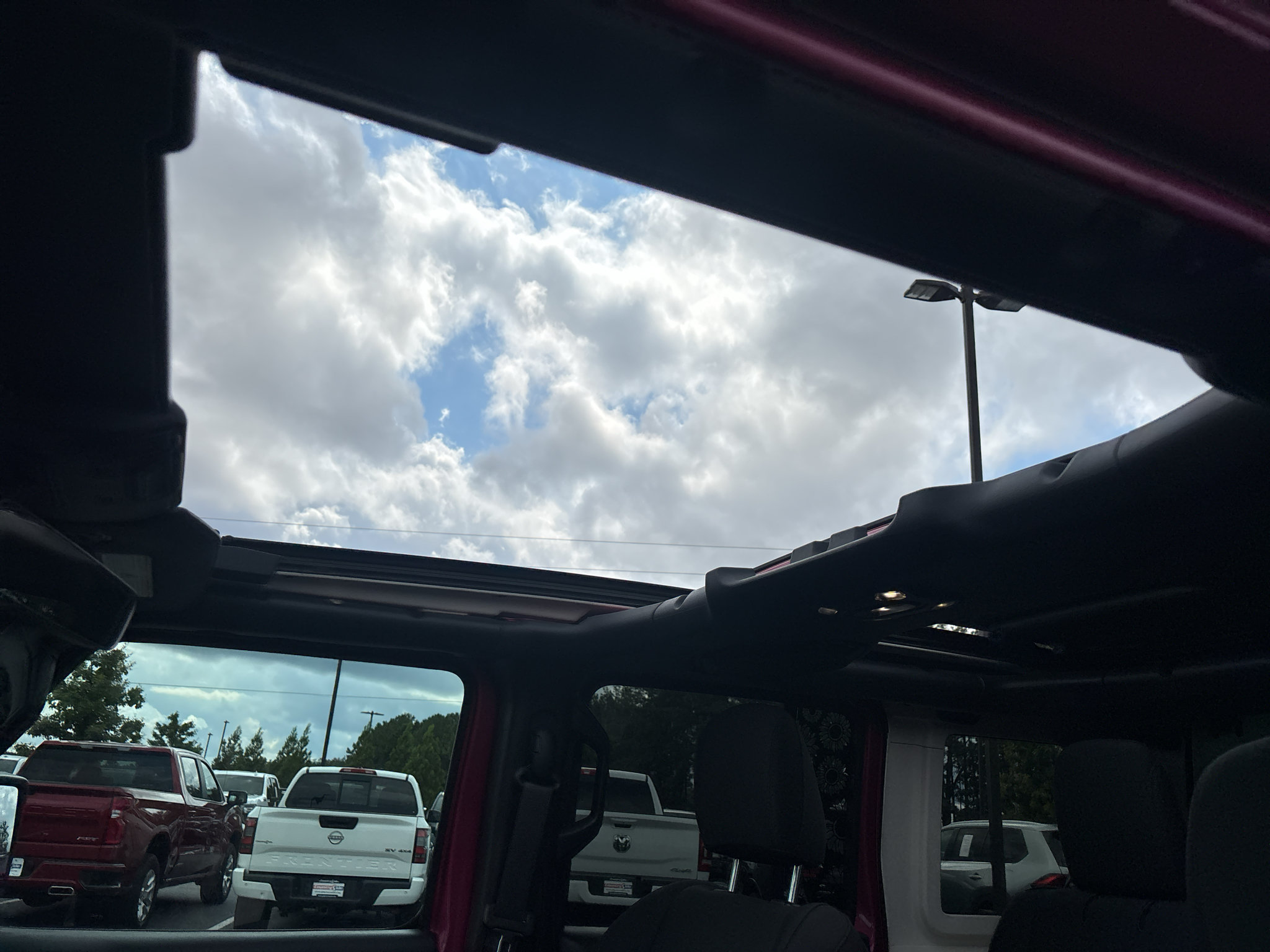 Used 2022 Jeep Wrangler Unlimited Sport AWD/4WD image 20