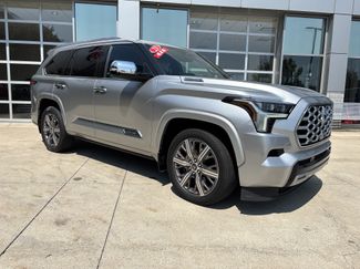 Used 2023 Toyota Sequoia Capstone AWD/4WD video 2