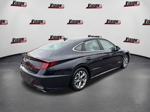 Certified 2023 Hyundai Sonata SEL w/ Convenience Package FWD image 5