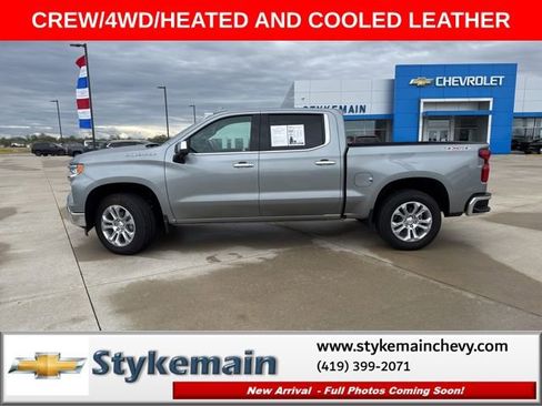 Used 2025 Chevrolet Silverado 1500 LTZ image 2