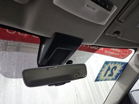 Used 2021 Nissan Kicks SV w/ Interior Electronics Package image 24