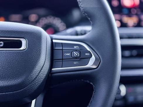 New 2026 Jeep Compass Latitude w/ Sun and Sound Group image 12