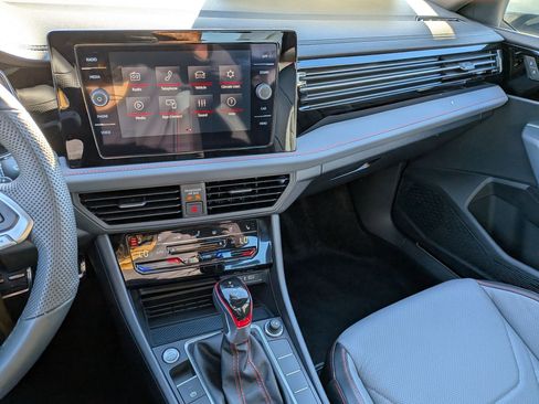 New 2026 Volkswagen Jetta GLI Autobahn image 21