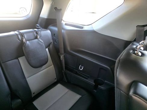 Used 2023 Ford Explorer XLT w/ Equipment Group 202A AWD/4WD image 20