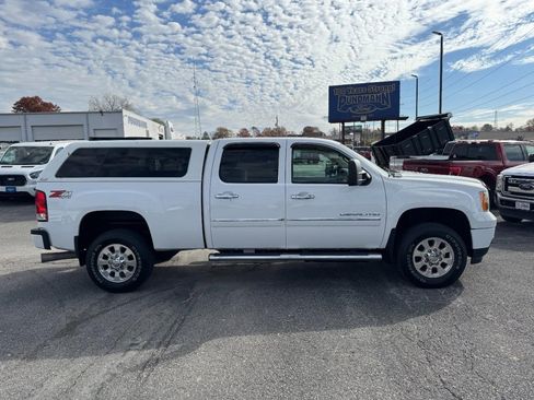 Used 2014 GMC Sierra 3500 Denali w/ Snow Plow Prep Package image 2