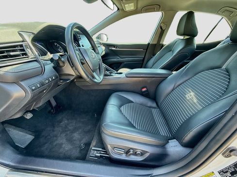Used 2024 Toyota Camry SE FWD image 23