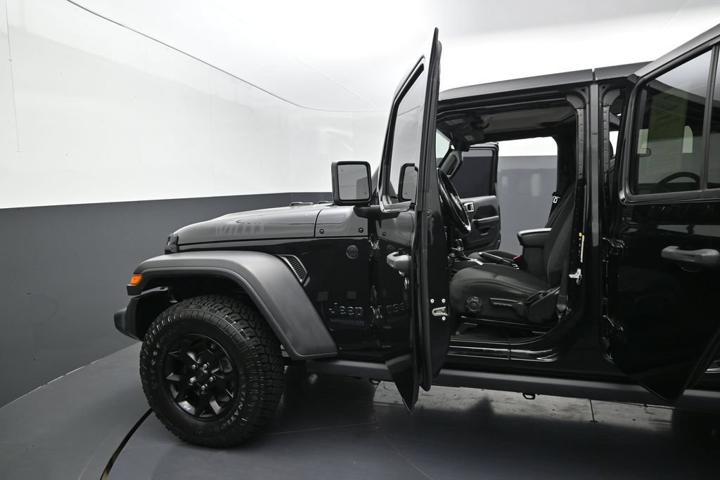 Used 2020 Jeep Wrangler Unlimited Sport AWD/4WD image 13