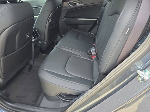 New 2026 Kia Sportage EX AWD/4WD image 17