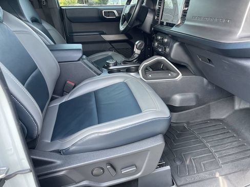 Used 2022 Ford Bronco Outer Banks AWD/4WD image 33