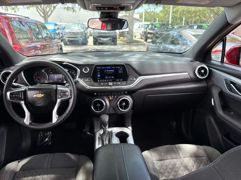 Used 2022 Chevrolet Blazer LT FWD image 54