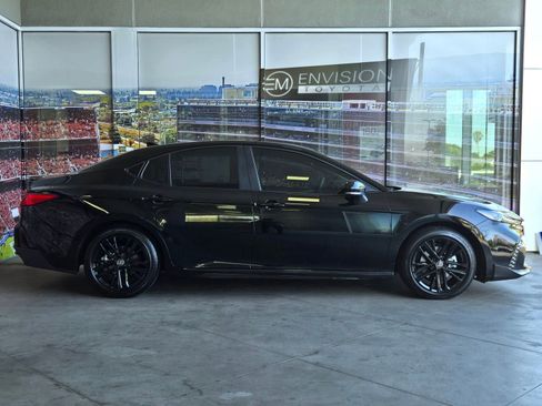 Certified 2026 Toyota Camry SE w/ Convenience Package FWD image 4