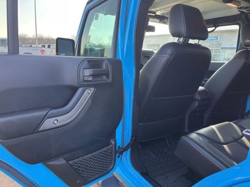 Used 2017 Jeep Wrangler Unlimited Sport image 21