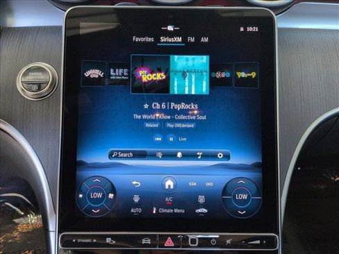 Used 2025 Mercedes-Benz C 300 Sedan image 14