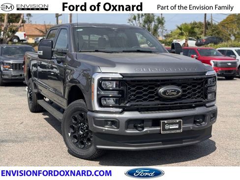 New 2026 Ford F250 Lariat w/ Black Appearance Package AWD/4WD image 1