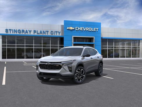 New 2026 Chevrolet Trax RS w/ Driver Confidence Package FWD image 8