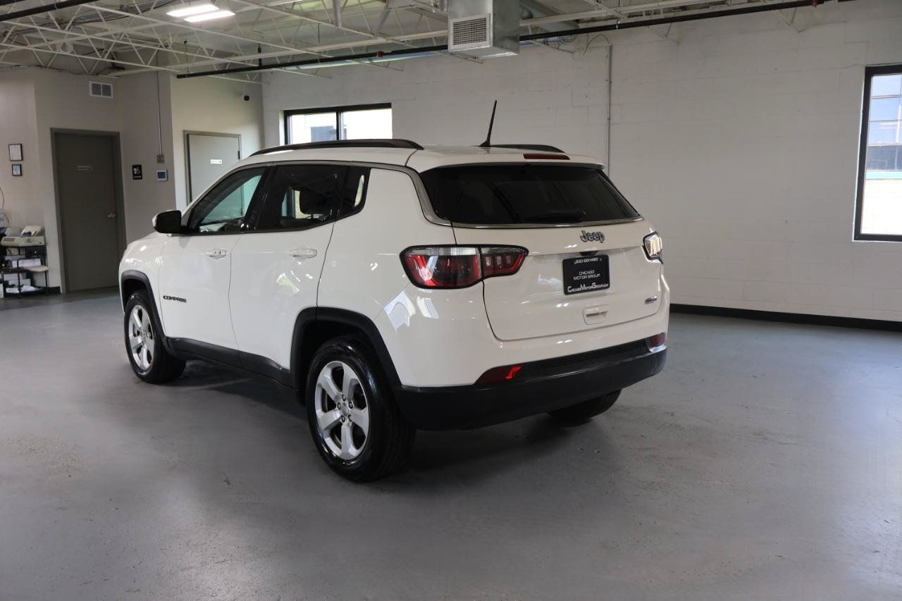 Used 2018 Jeep Compass Latitude FWD image 5