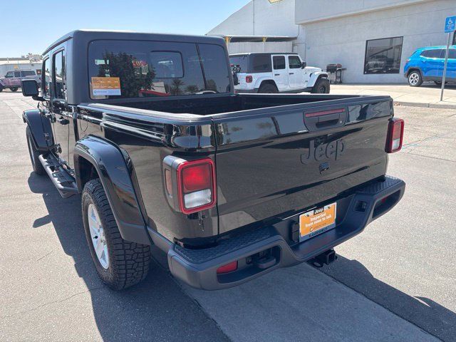 Certified 2021 Jeep Gladiator Sport AWD/4WD image 3