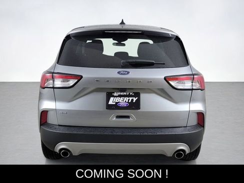 Certified 2022 Ford Escape SE w/ Cold Weather Package image 4