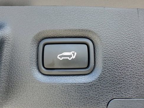 Certified 2023 Hyundai Santa Fe XRT image 7