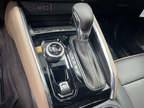 New 2026 GMC Canyon Denali AWD/4WD image 17