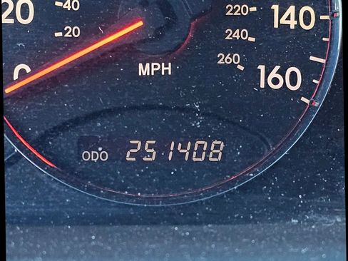 Used 2005 Toyota Avalon Touring image 37