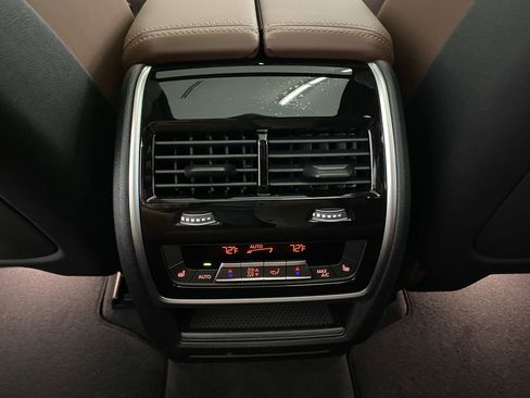 Used 2026 BMW X5 xDrive40i w/ Executive Package image 29