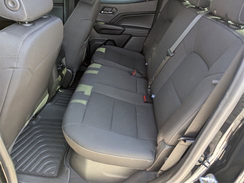 Used 2024 GMC Canyon Elevation w/ Convenience Package image 12