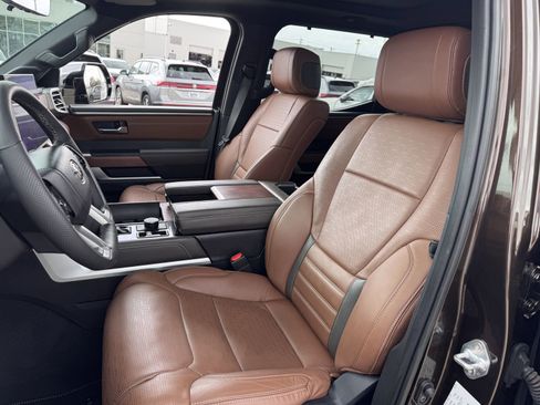 Used 2025 Toyota Tundra 1794 Edition image 28