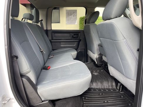 Used 2018 RAM 2500 Tradesman w/ Chrome Appearance Group AWD/4WD image 24
