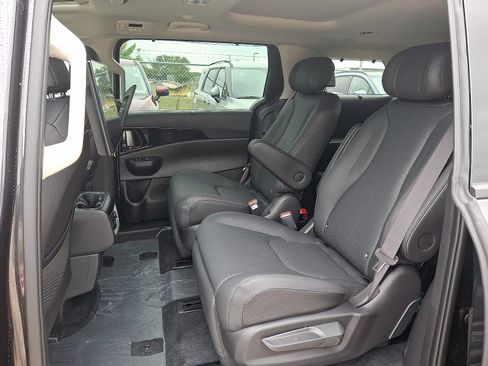 New 2026 Kia Carnival SX Prestige FWD image 6