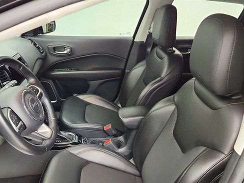 Used 2021 Jeep Compass Latitude AWD/4WD image 10