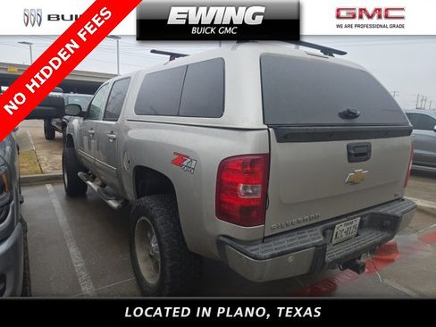 Used 2009 Chevrolet Silverado 1500 LTZ w/ Safety Package image 5