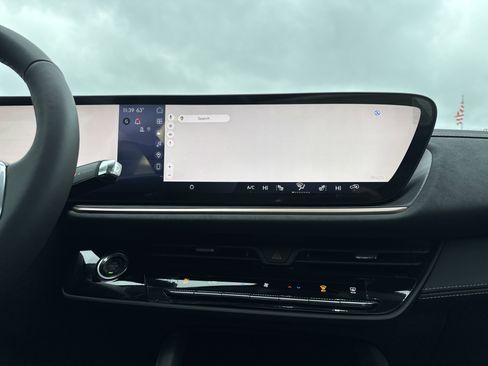 New 2026 Buick Envision Sport Touring image 28