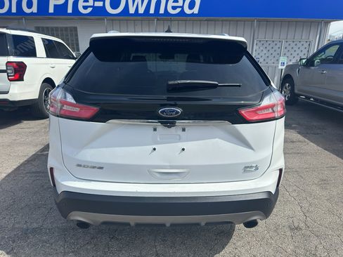 Used 2020 Ford Edge SEL image 2