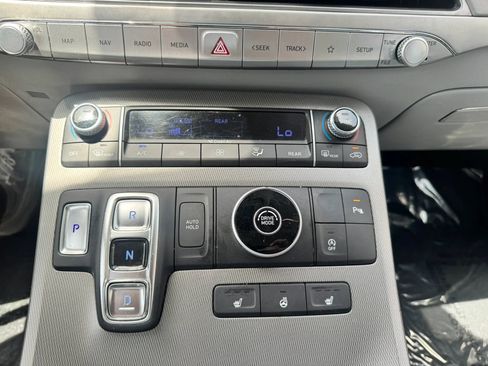 Used 2021 Hyundai Palisade SEL w/ Premium Package FWD image 32