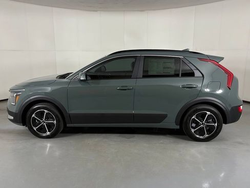 New 2026 Kia Niro EX w/ EX Premium Package FWD image 4