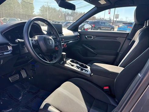 Used 2023 Honda Civic Sport image 15
