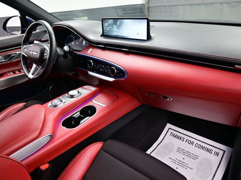 Certified 2023 Genesis GV70 2.5T w/ Sport Prestige Package image 15