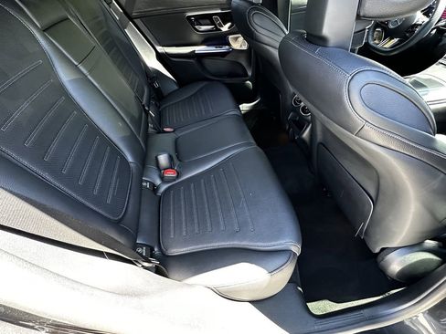 Certified 2025 Mercedes-Benz GLC 300 image 18