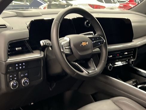 Used 2025 Chevrolet Tahoe LT image 14