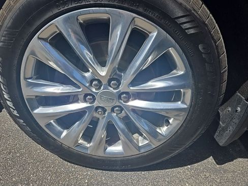 Used 2018 Cadillac XT5 Platinum w/ Driver Assist Package AWD/4WD image 41
