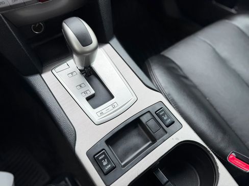Used 2011 Subaru Legacy 2.5i Limited AWD/4WD image 13
